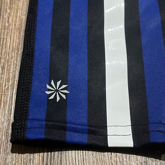 ATHLETA red,white,&blue/ black leggings size XS - Picture 4 of 4